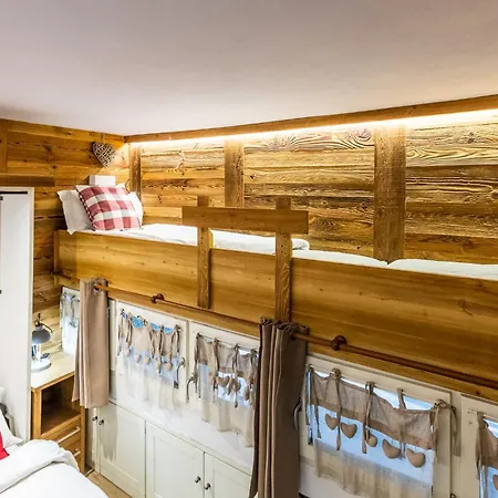Hellochalet Cervino Ski-in Ski-out Tatil Evi Breuil-Cervinia